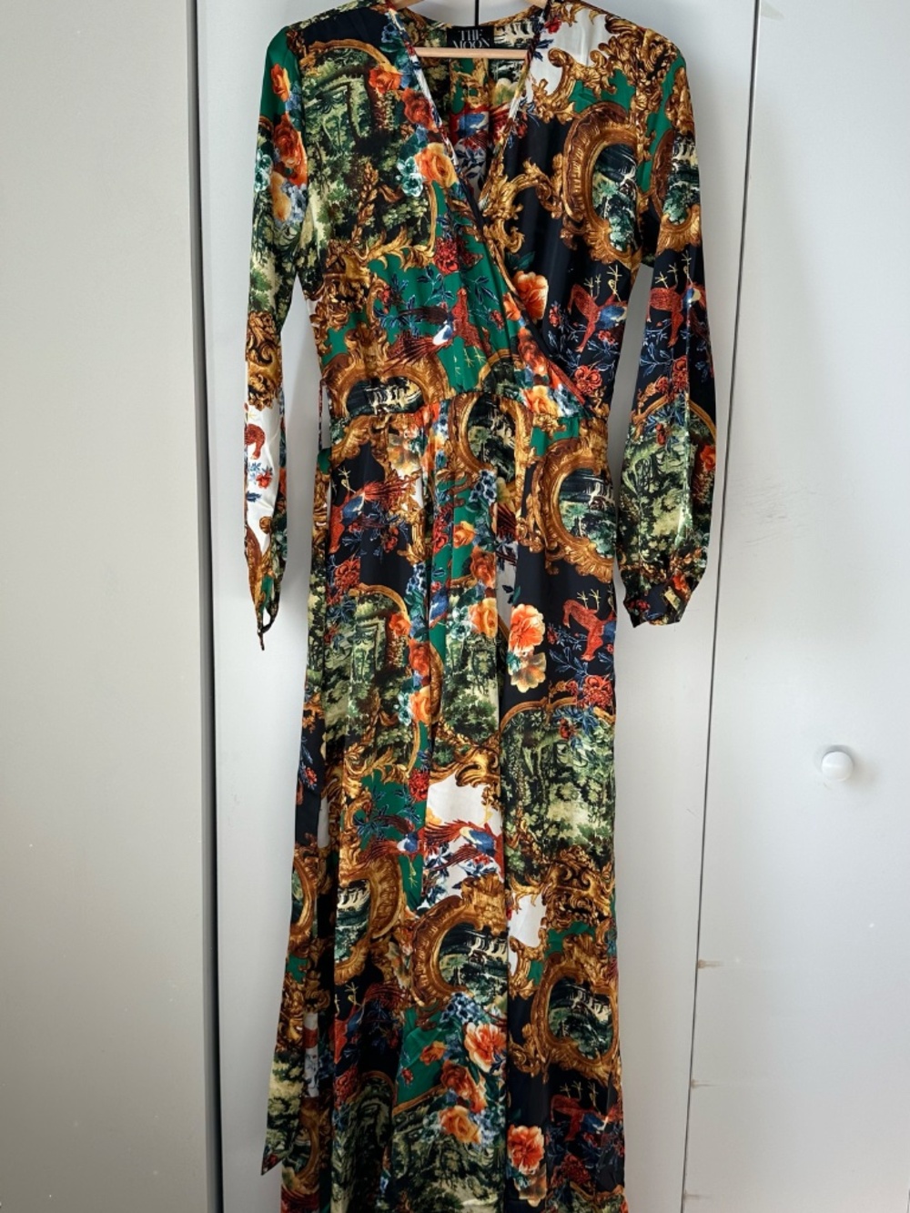 The Moon Baroque Oil Painting Tapestry Print Maxi Wrap Dress Size M